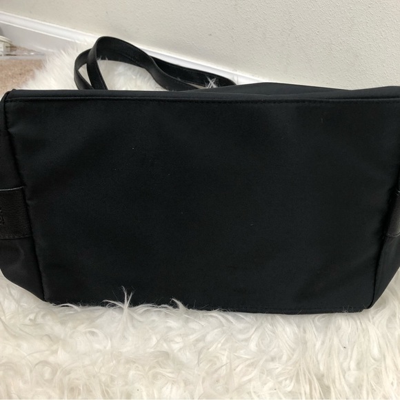 Botkier New York - Black Zip Tote - Picture 7 of 10
